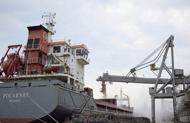 اعتراض اتحادیه به افزایش بی سابقه هزینه های انبارداری توسط سازمان بنادر و دریانوردی