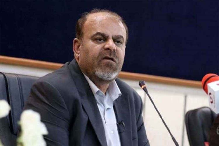اقدامات وزیر راه و شهرسازی برای حمل یکسره کالا از کشتی به مقاصد داخلی